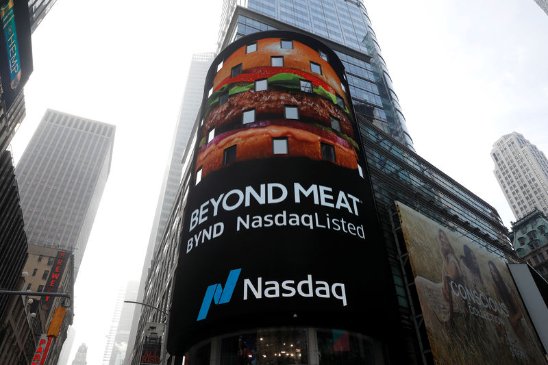 © Reuters. Digital display shows Beyond Meat (BYND) listed on the NASDAQ stock exchange during the company's IPO in New York