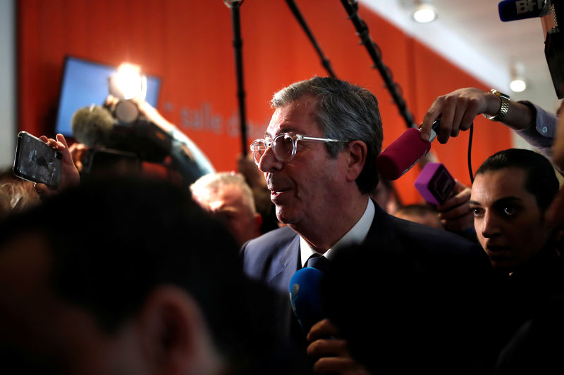 © Reuters. QUATRE ANS DE PRISON FERME REQUIS CONTRE PATRICK BALKANY