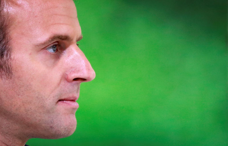 © Reuters. MACRON ATTAQUE LE RN, "CATASTROPHE" POUR L'EUROPE ET LA FRANCE