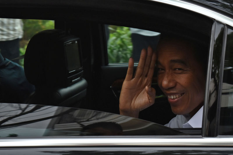 © Reuters. الرئيس الإندونيسي يقول إنه سيكون رئيسا للجميع بعد تأكد فوزه بالانتخابات