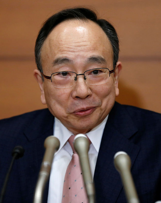 © Reuters. BOJ new Deputy Governor Amamiya attends his inaugural news conference at the BOJ headquarters in Tokyo