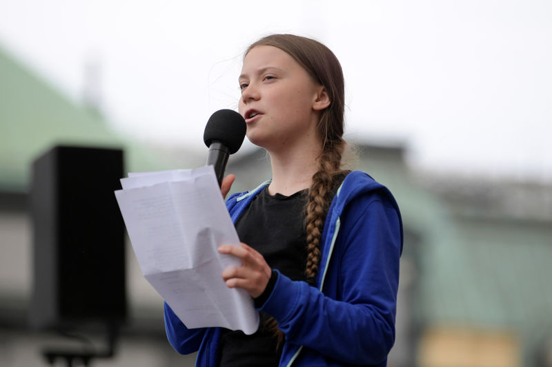 © Reuters. Swedish climate activist Greta Thunberg speaks in Stockholm