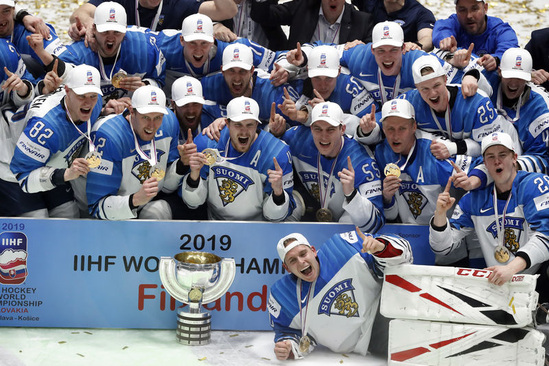 © Reuters. Ice Hockey World Championships - Final - Canada v Finland