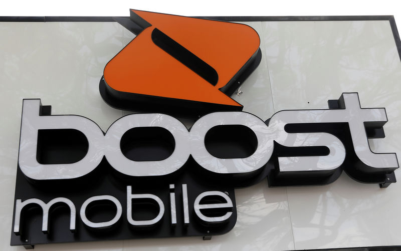 © Reuters. FILE PHOTO: The storefront of a Boost mobile phone store is seen in the Brooklyn borough of New York