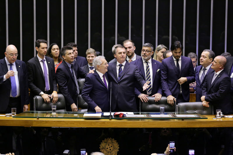 © Reuters. Presidente Jair Bolsonaro durante sessão solene da Câmara em homenagem a humorista Carlos Alberto de Nóbrega