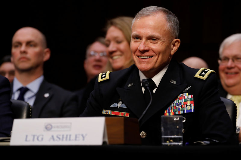 © Reuters. Imagen de archivo del director de Inteligencia de Defensa de Estados Unidos, Robert Ashley, durante una audiencia en un panel del Congreso en Washington