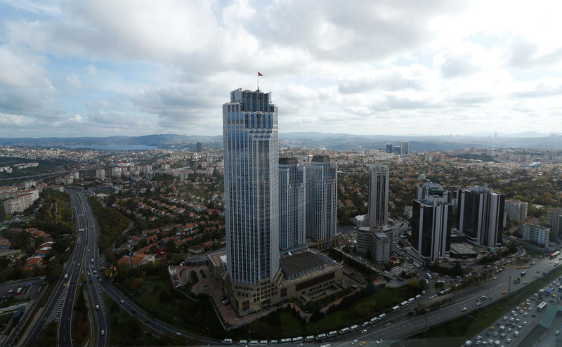 © Reuters. Headquarters of Isbank is seen next to Isbank Towers in Istanbul