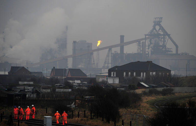 © Reuters. Corus steelworks is seen at Teesside, northern England