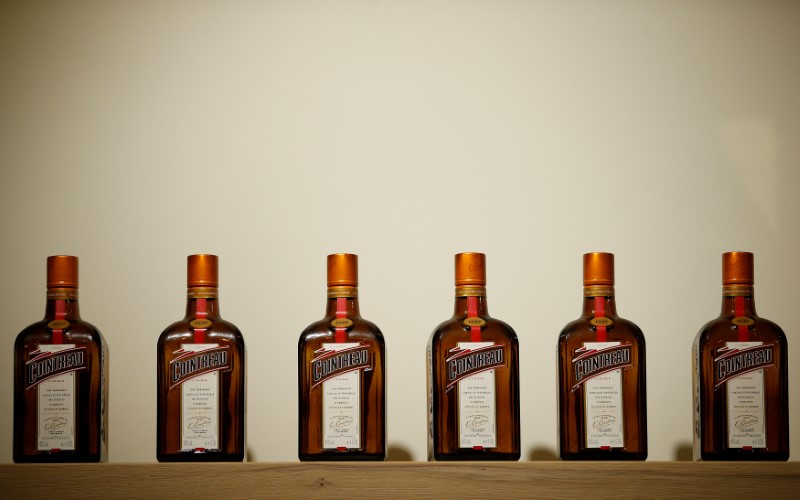 © Reuters. FILE PHOTO: Bottles of Cointreau are displayed in the Cointreau distillery in Saint-Barthelemy-d'Anjou