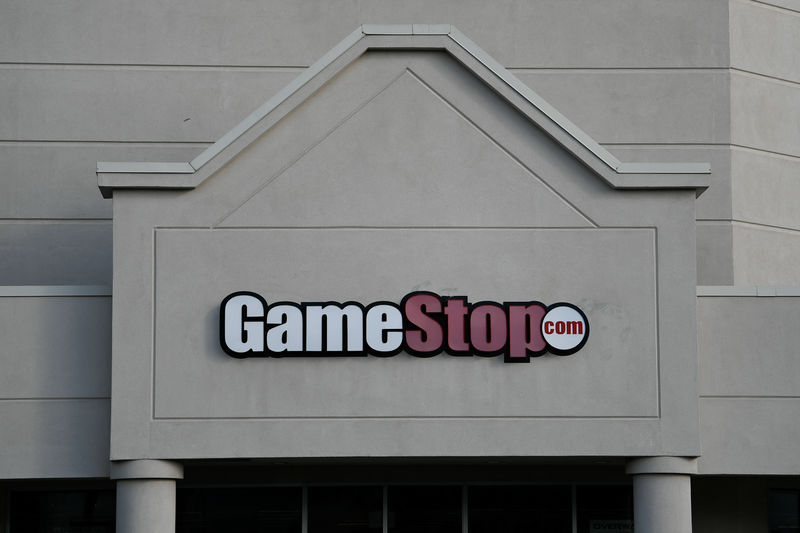 © Reuters. A GameStop store is photographed in Austin, Texas