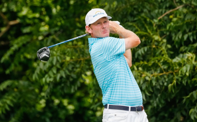 © Reuters. FILE PHOTO - PGA: Charles Schwab Challenge - First Round