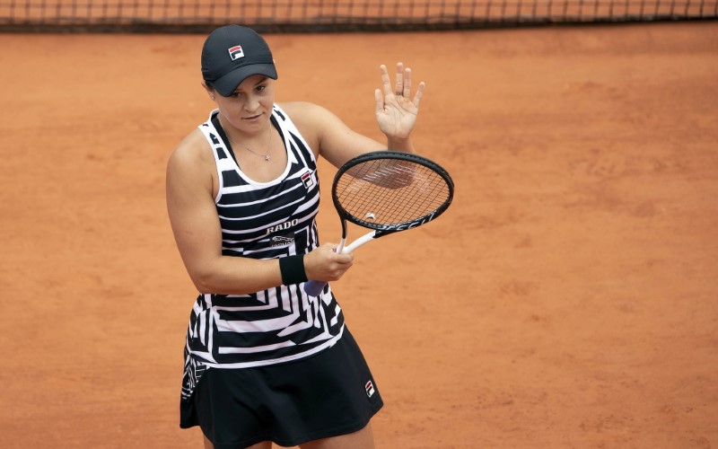 © Reuters. FILE PHOTO: Tennis: French Open