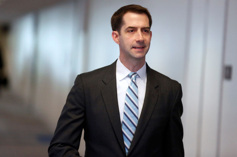 © Reuters. Senator Tom Cotton (R-AR) arrives for a Senate Intelligence Committee hearing evaluating Russian interference in U.S. elections