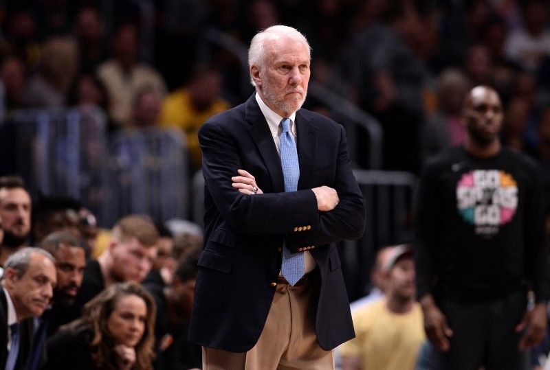 © Reuters. FILE PHOTO: NBA: Playoffs-San Antonio Spurs at Denver Nuggets