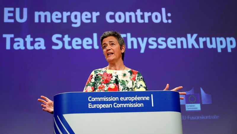 © Reuters. EU Competition Commissioner Vestager addresses a news conference in Brussels