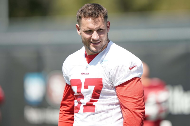 © Reuters. FILE PHOTO: NFL: San Francisco 49ers-Minicamp