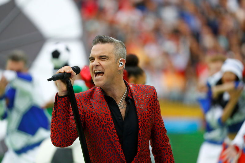 © Reuters. FILE PHOTO: World Cup - Opening Ceremony