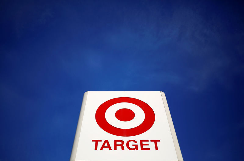 © Reuters. FILE PHOTO: Sign for a Target store is seen in the Chicago suburb of Evanston, Illinois