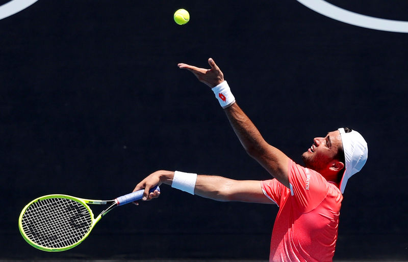 © Reuters. FILE PHOTO: Tennis - Australian Open - First Round
