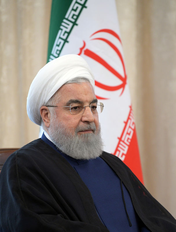 © Reuters. الرئيس الإيراني يعلن مواصلة تقليص التزامات بلاده في الاتفاق النووي