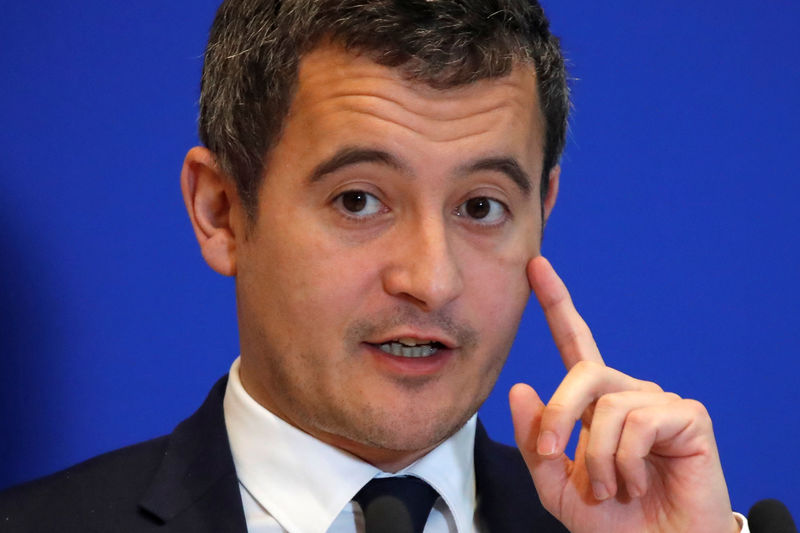 © Reuters. فرنسا تخطط لإلغاء إعفاءات ضريبية بمليار يورو للشركات