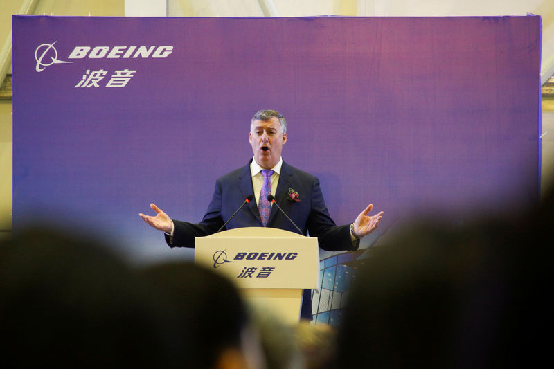 © Reuters. FILE PHOTO: Ceremony marking 1st delivery of Boeing 737 Max airplane to Air China in Zhoushan