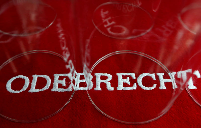 © Reuters. FILE PHOTO: The corporate logo of Odebrecht is seen inside of one of its offices in Mexico City, Mexico