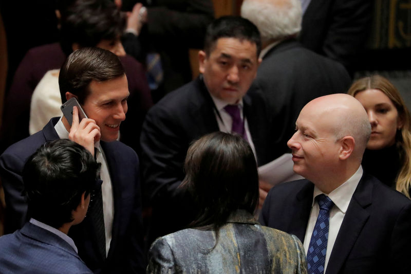 © Reuters. FILE PHOTO: White House senior adviser Jared Kushner speaks with Jason Greenblatt before meeting of UN Security Council