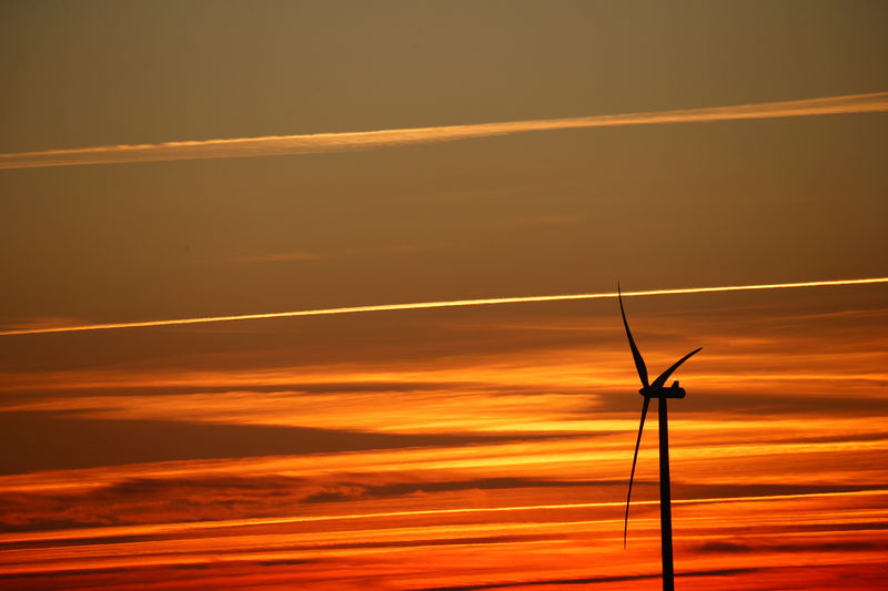 © Reuters. Turbinas de geração de energia eólica