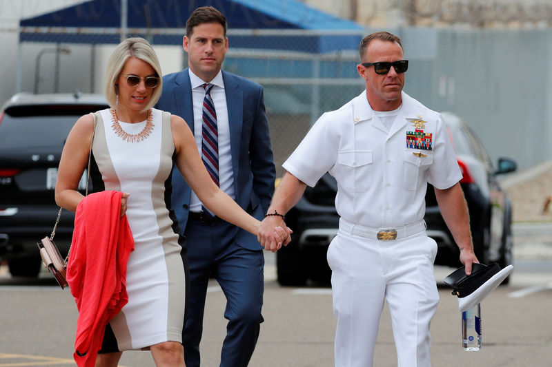 © Reuters. U.S. Navy SEAL Special Operations Chief Edward Gallagher arrives at court for the start of his court-martial trial at Naval Base San Diego in San Diego
