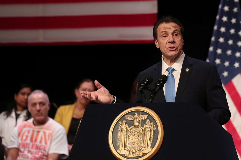 © Reuters. New York Governor Andrew Cuomo speaks before signing the Red Flag bill, also known as the Extreme Risk Protection Order bill, in New York