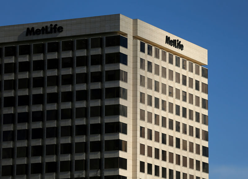 © Reuters. FILE PHOTO: A MetLife Inc  building is shown in Irvine, California