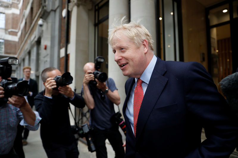 © Reuters. Boris Johnson leaves a leadership hustings event in London