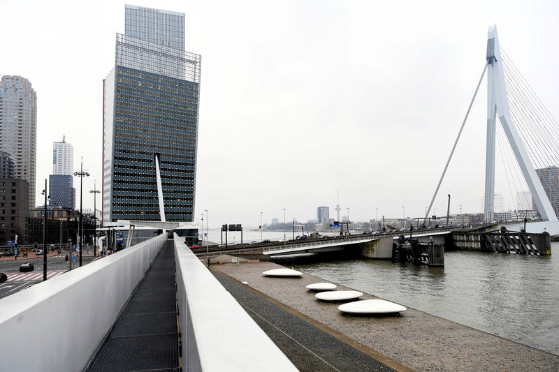 © Reuters. FILE PHOTO: KPN headquarters is seen in Rotterdam,