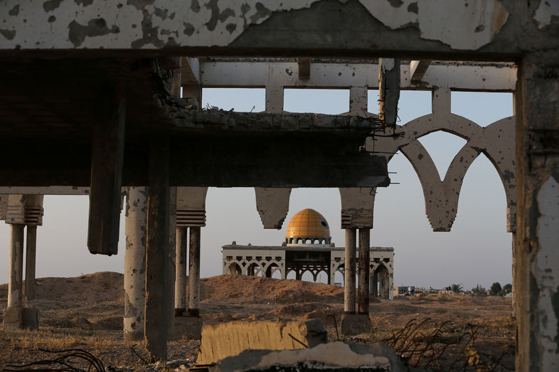 © Reuters. Foto de los restos del Aeropuerto Internacional de Gaza en Rafah