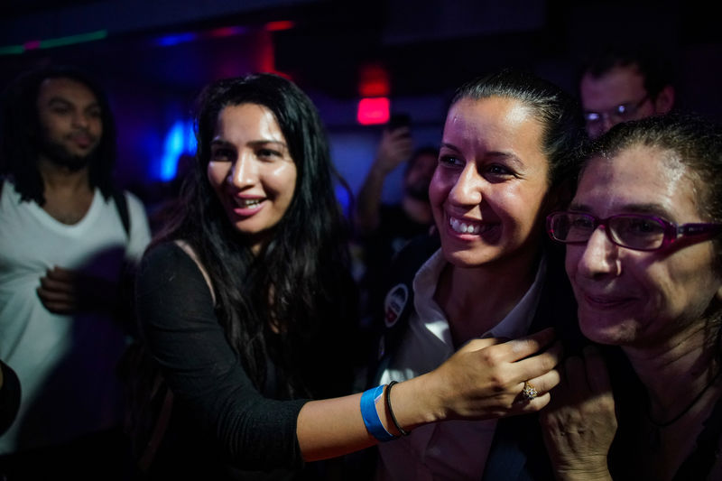 © Reuters. Queens District Attorney (D.A.) candidate Tiffany Caban meets with supporters in the Queens borough of New York City