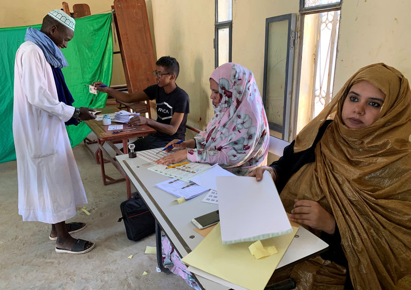 © Reuters. مرشح رئاسي معارض في موريتانيا يطعن في نتيجة انتخابات الرئاسة