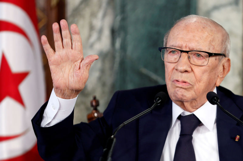 © Reuters. الرئاسة التونسية: السبسي في حالة حرجة