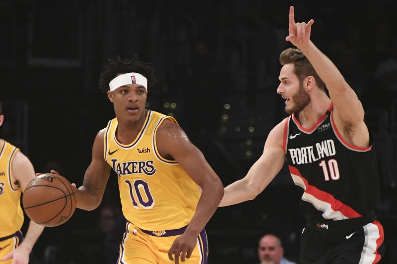 © Reuters. NBA: Portland Trail Blazers at Los Angeles Lakers