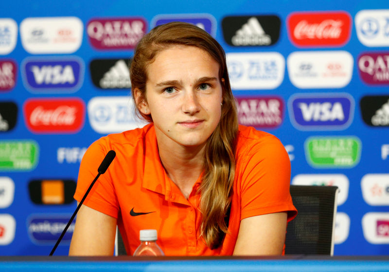 Dutch back in the groove: Miedema