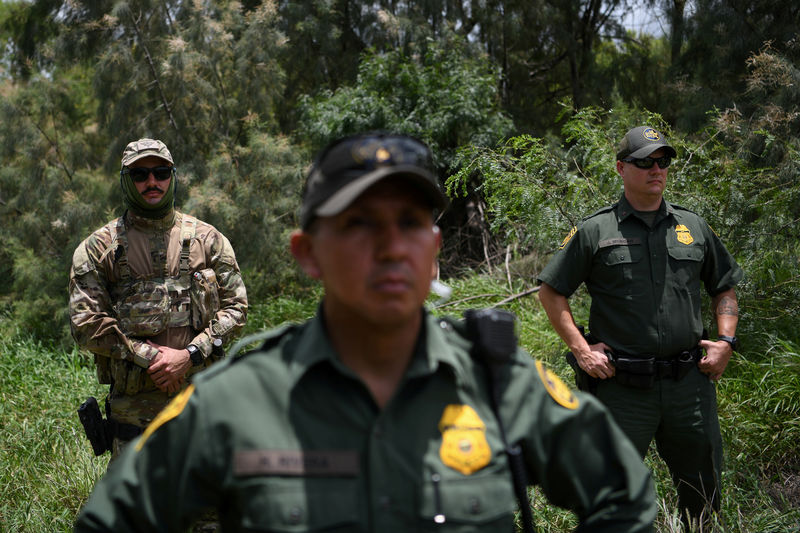 EUA investigam patrulha de fronteira em vista do aumento de críticas a centros de detenção