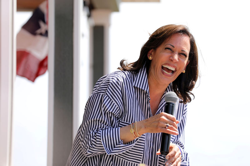 Senadora democrata Kamala Harris levantou perto de US$12 milhões para campanha presidencial dos EUA