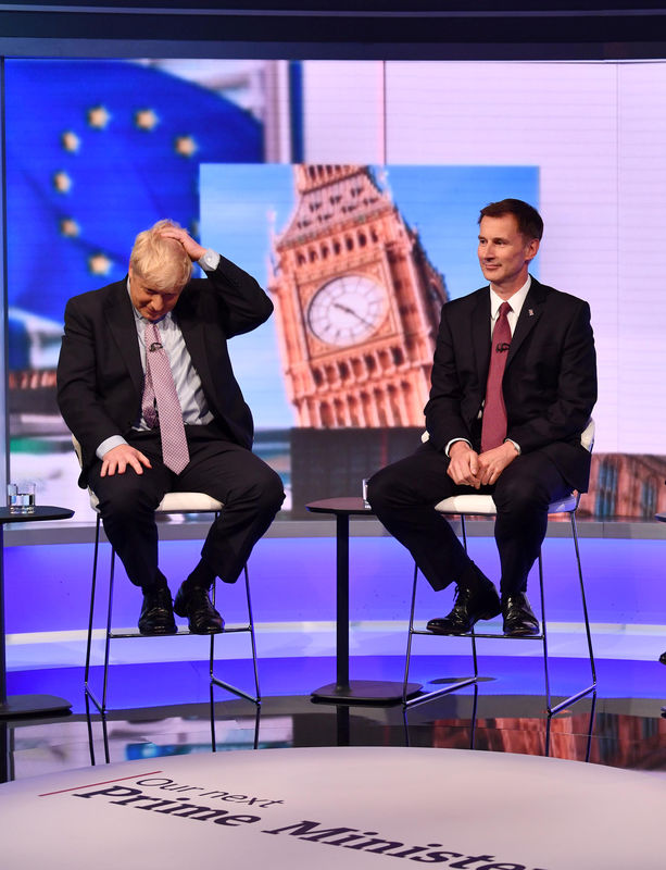Algunos conservadores reciben más de una papeleta para votar por líder británico: BBC
