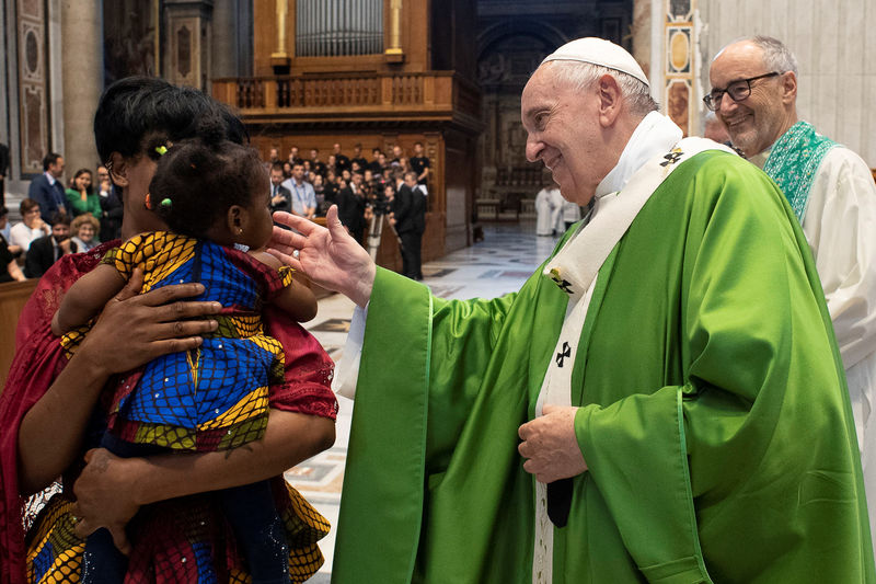 البابا فرنسيس يدافع عن المهاجرين في قداس خاص