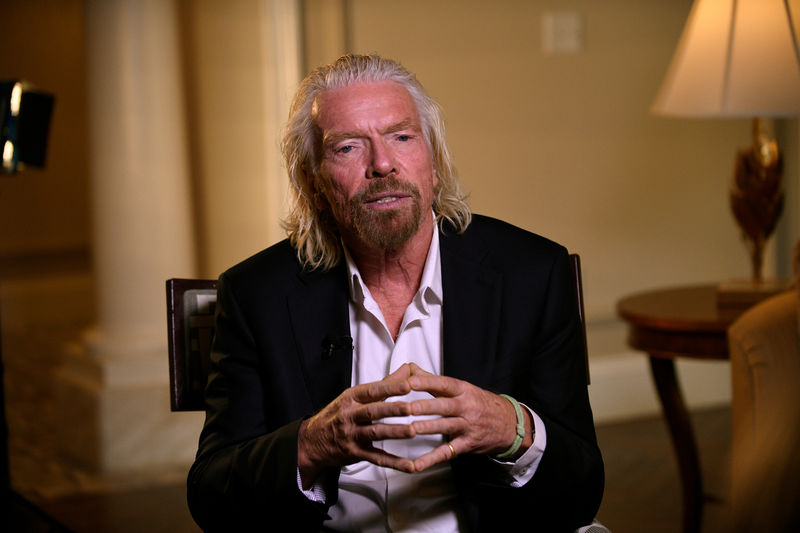 Virgin Galactic, de Richard Branson, planea salir a bolsa