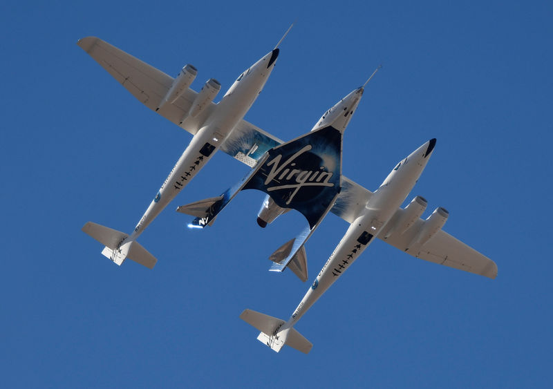 Специализирующаяся на космическом туризме Virgin Galactic планирует дебют на бирже до конца 19г