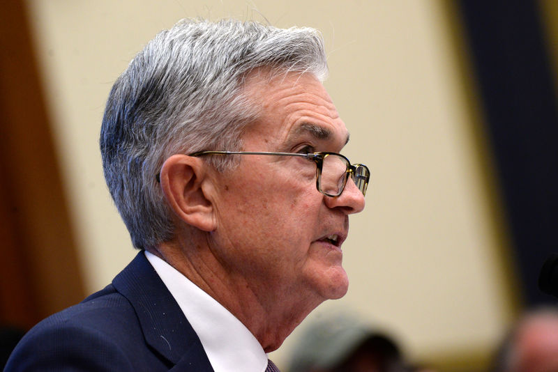 © Reuters. Jerome Powell testifies before the House Financial Services Committee in Washington