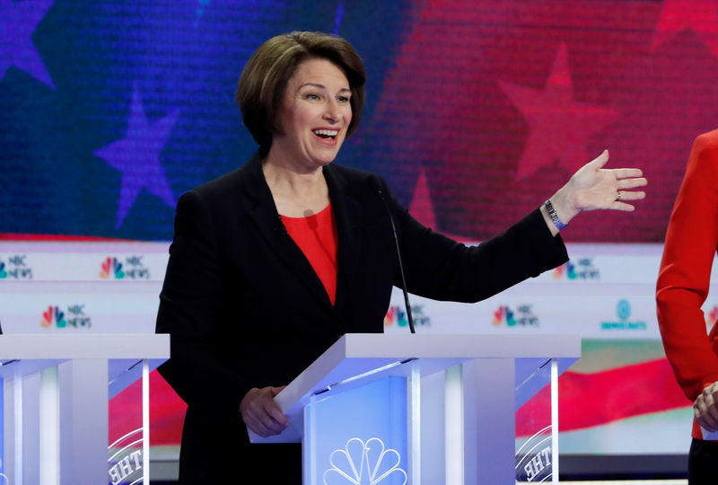 © Reuters. FILE PHOTO: Senator Amy Klobuchar speaks at the first U.S. 2020 presidential election Democratic candidates debate in Miami, Florida, U.S.,