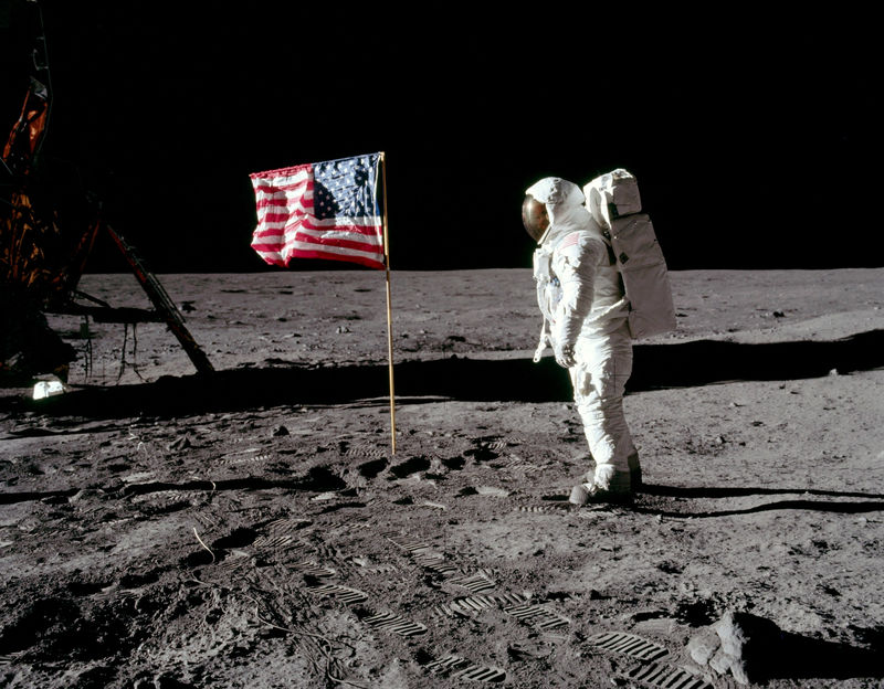 Buzz Aldrin, second man on moon, recalls 'magnificent desolation'