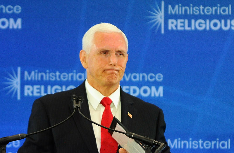 Pence pede que Arábia Saudita solte blogueiro que fez críticas ao Islã